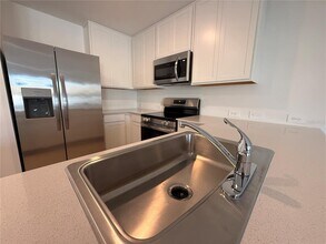 868 Lynx St in Davenport, FL - Building Photo - Building Photo