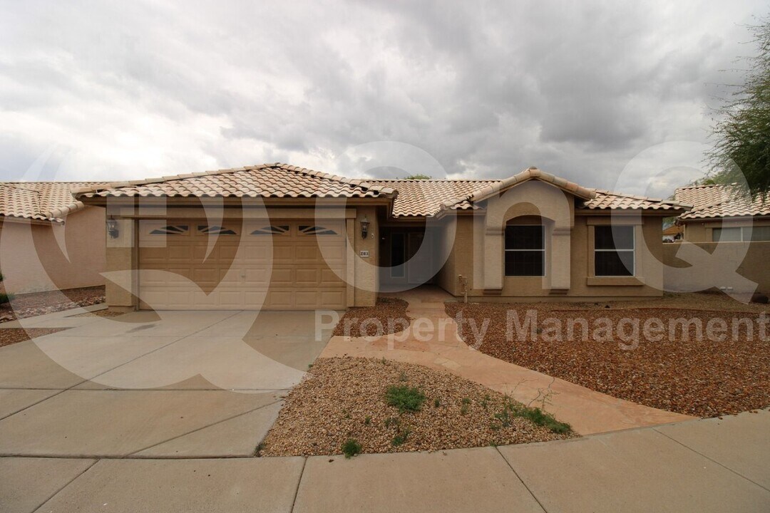20014 N 3rd Ave in Phoenix, AZ - Foto de edificio