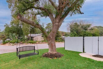 1651 Chippeway Ln in Austin, TX - Building Photo - Building Photo