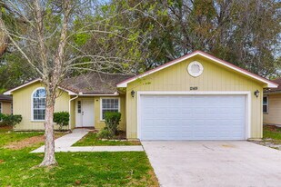 12419 Long Lake Dr N in Jacksonville, FL - Building Photo