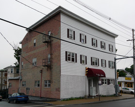 911-917 N Main St in Brockton, MA - Building Photo - Building Photo