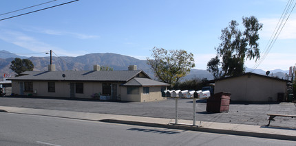 3988 W Ramsey St in Banning, CA - Foto de edificio - Building Photo