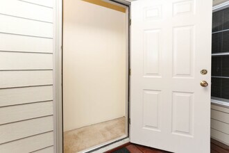 East Ridge Apartments in Richmond, KY - Foto de edificio - Interior Photo