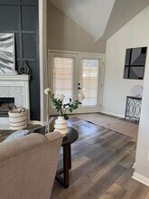 8701 Woodlake Dr in Rowlett, TX - Building Photo - Building Photo