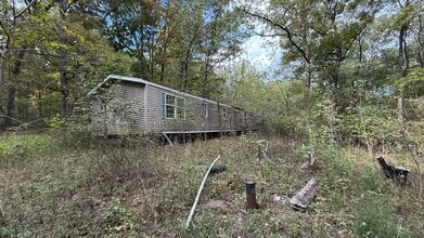 5267 Whittaker Rd in French Village, MO - Building Photo - Building Photo