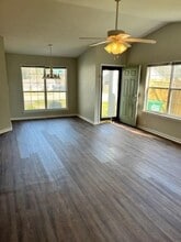 7100 Towner Trce in Tallahassee, FL - Building Photo - Building Photo