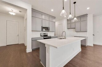 1059 Maverick Dr in Allen, TX - Building Photo - Building Photo