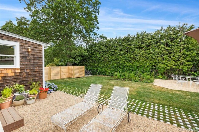 19 New Jersey Ave in Bellport, NY - Building Photo - Building Photo