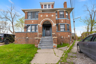 12824 Steel St in Detroit, MI - Building Photo - Building Photo