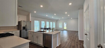 9515 Meghan Heigts Dr in Baytown, TX - Building Photo - Building Photo