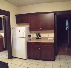 411 Hawthorne Ct in Madison, WI - Building Photo - Building Photo