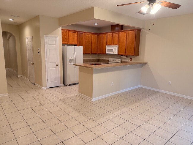 773 Crystal Way in Orange Park, FL - Building Photo - Building Photo