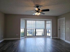 6057 Village Cir S-Unit -GE in Orlando, FL - Foto de edificio - Building Photo