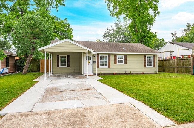 property at 504 Burke Rd