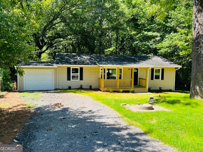 property at 31 Swan Dr