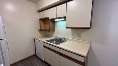 916 Kings Rd in Schenectady, NY - Building Photo - Building Photo