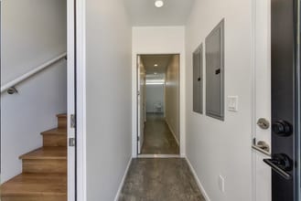 2427 Binnen Ln in Sacramento, CA - Building Photo - Building Photo