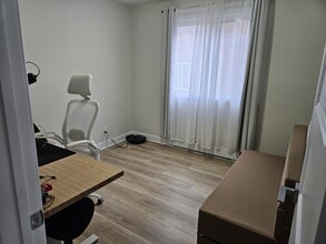 10494 Fleury Tsse in Montréal, QC - Building Photo - Building Photo