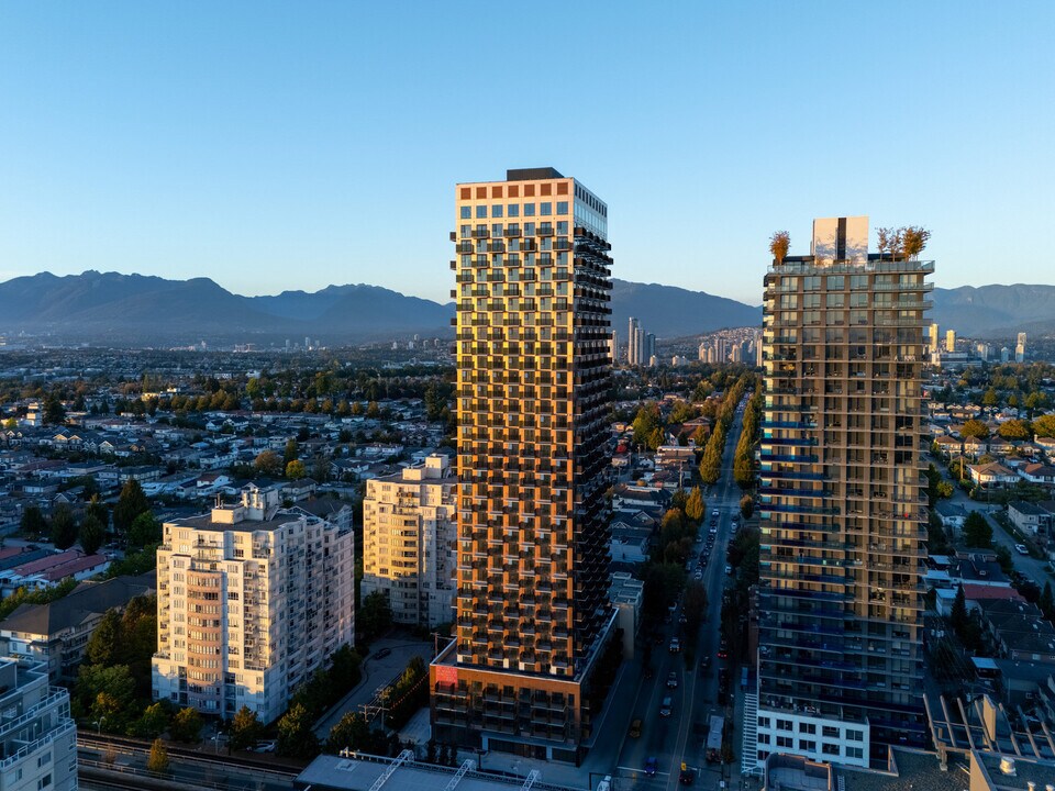 5055 Joyce in Vancouver, BC - Building Photo
