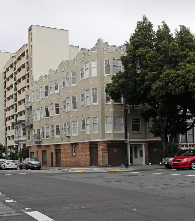 201 Dolores St in San Francisco, CA - Building Photo