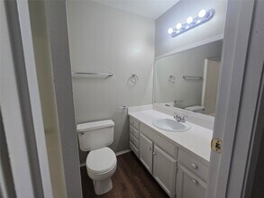 394 Duroux Rd in La Marque, TX - Building Photo - Building Photo