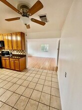 280 Markham Ave in Vacaville, CA - Building Photo - Building Photo