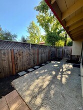 49 Redwood Ct in Santa Rosa, CA - Building Photo - Building Photo