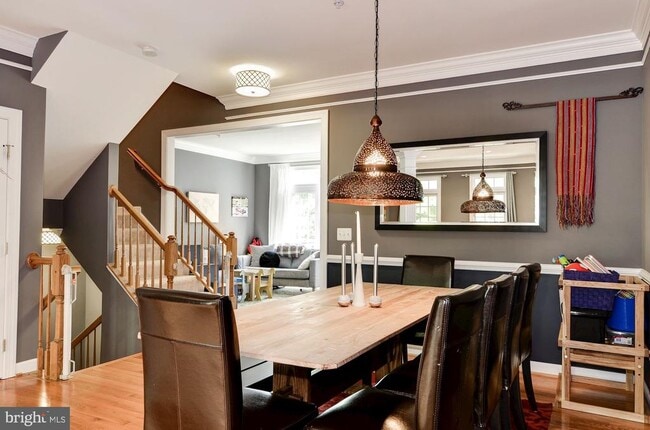 property at 4908 Waple Ln