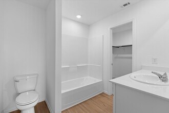 19428 Villa Mesa Dr in Roman Forest, TX - Building Photo - Building Photo