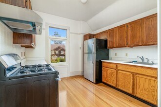 1236 Sherman St-Unit -1236 Sherman St. #4 - LU in Alameda, CA - Building Photo - Building Photo