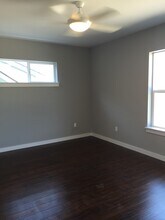 5616 S 1st St in Austin, TX - Building Photo - Building Photo