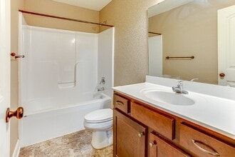 4305 NE 83rd St in Kansas City, MO - Building Photo - Building Photo