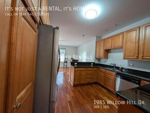 1985 Willow Hill Dr in Harrisonburg, VA - Building Photo - Building Photo