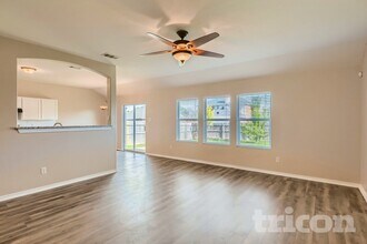 712 Locustberry Dr in Red Oak, TX - Foto de edificio - Building Photo