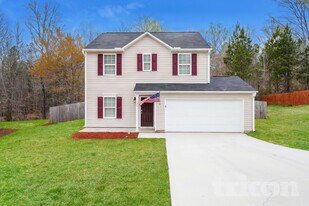 178 Old Timber Rd in Woodruff, SC - Building Photo