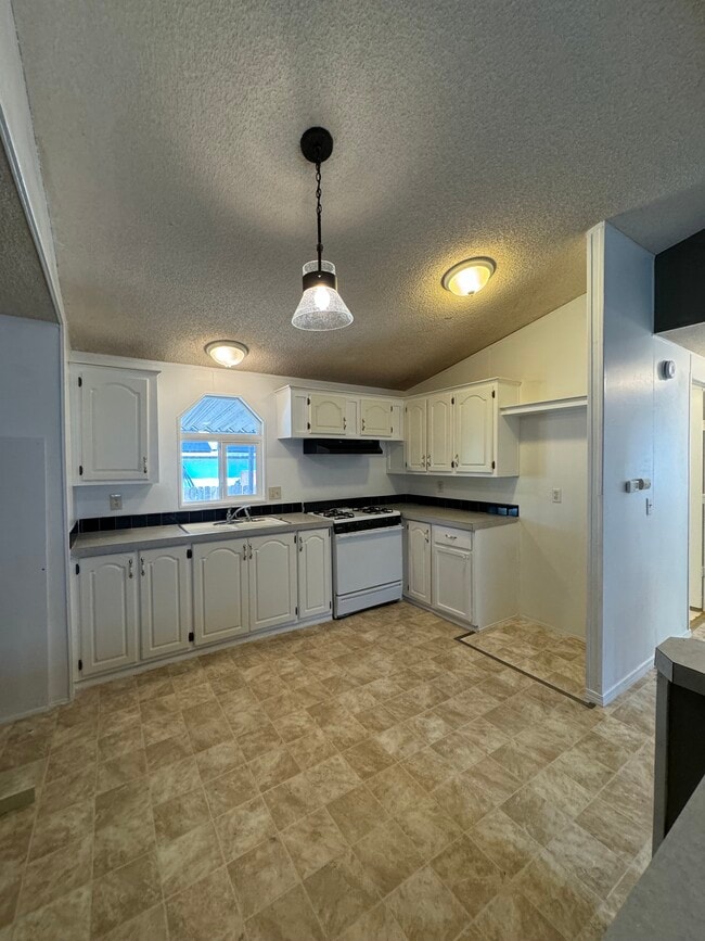 property at 385 Dorman Ave