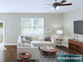 12295 Sapp Rd in Jacksonville, FL - Foto de edificio - Building Photo