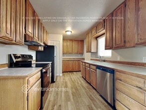 720 S 314th St in Federal Way, WA - Building Photo - Building Photo