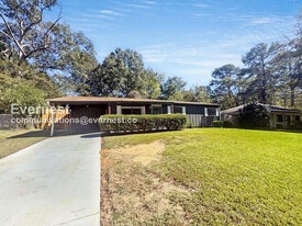 2740 Teresa Dr in Jackson, MS - Building Photo