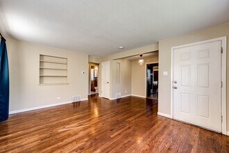 2365 Quebec St in Denver, CO - Building Photo - Building Photo