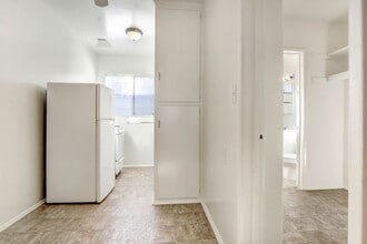 10900 Santa Monica Blvd, prime Westwood! in Los Angeles, CA - Building Photo - Building Photo