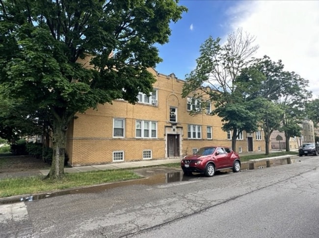 3015 N Long Ave, Unit 2