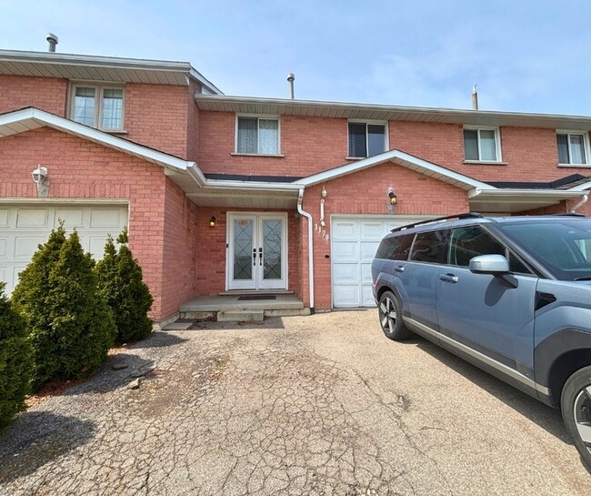 property at 1178 Upper Wentworth St