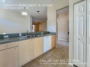 1782 Summer Breeze Way in Sarasota, FL - Building Photo - Building Photo