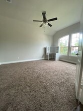 8110 Loretta Day Dr in Arlington, TX - Building Photo - Building Photo