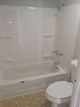 2620 W Custer Ave in Glendale, WI - Building Photo - Building Photo