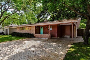 4311 Skillman St in Dallas, TX - Building Photo