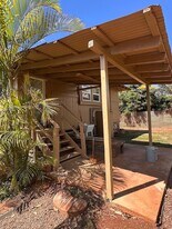 87-948-948 Apuupuu Rd in Waianae, HI - Building Photo