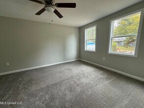 742 Montclair Pl in Jackson, MS - Building Photo - Building Photo