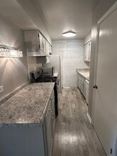 18515 Harwood Ave in Homewood, IL - Building Photo - Building Photo